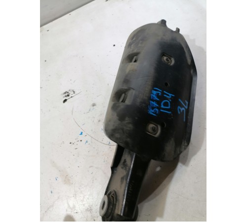 Рычаг задний левый