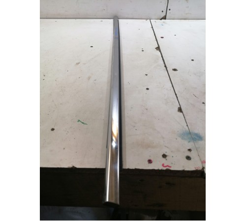 Молдинг двери задний левый