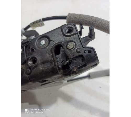 Замок сдвижной двери (задний левый) с доводчиком