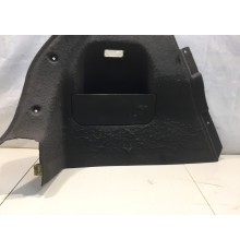 Стенка в багажник с карманом (левая)