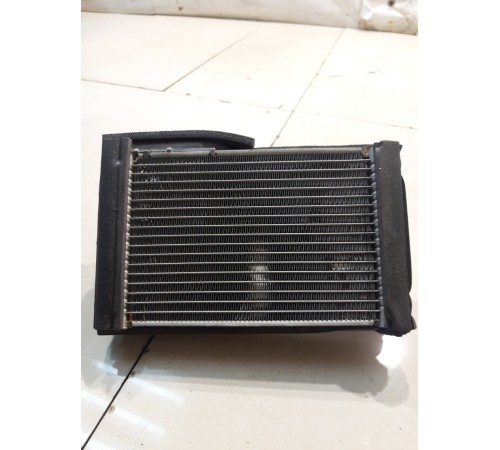 Радиатор кондиционера задний