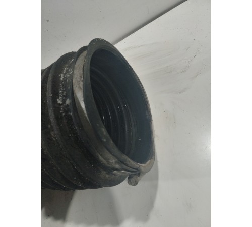 Патрубок воздушного фильтра