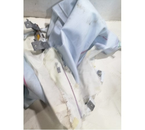 Подушка безопасности правая