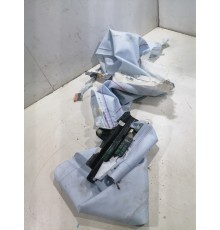 Подушка безопасности правая