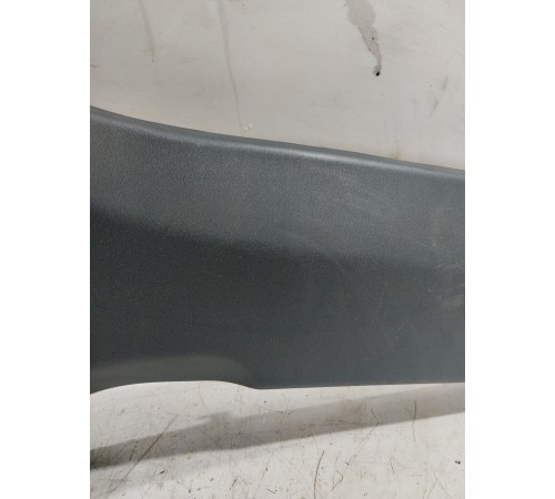 Обшивка центральной стойки правая нижняя