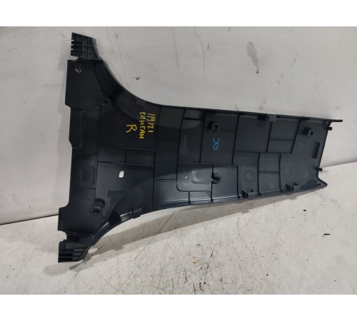 Обшивка центральной стойки правая нижняя