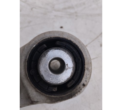 Рычаг подвески(передний левый)