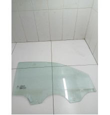 Стекло двери переднее правое