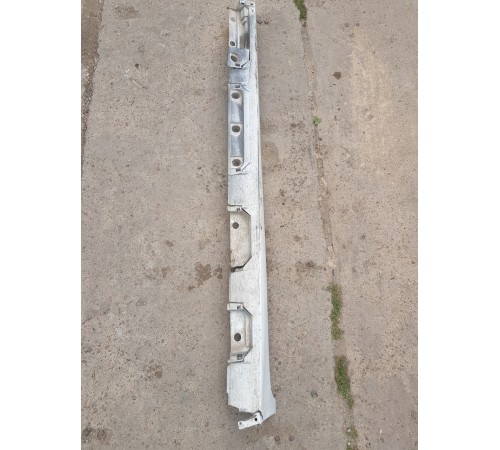 Накладка на порог левая