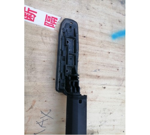 Рейлинг крыши левый