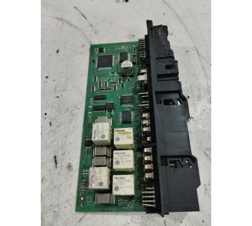 Блок управления сиденьем(передний левый)