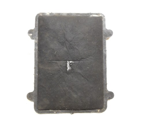 Уплотнитель(заглушка) шумоизоляции багажника