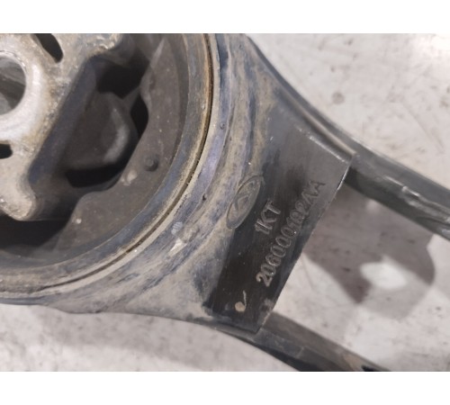 Опора двигателя задняя