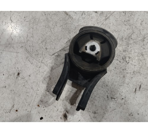 Опора двигателя задняя