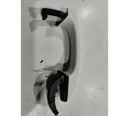 Ручка двери (передняя левая внешняя)