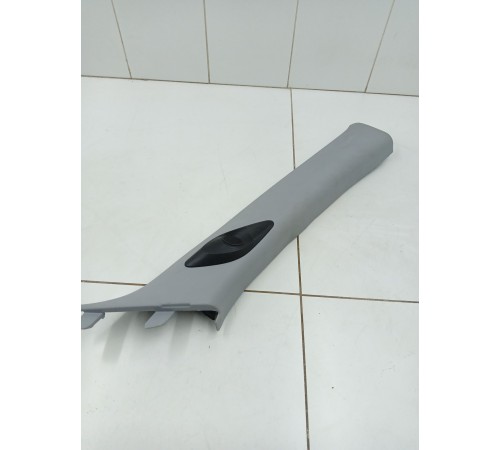 Обшивка стойки лобового стекла правая