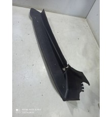 Водосток крышки багажника правый