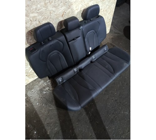Задний ряд сидений