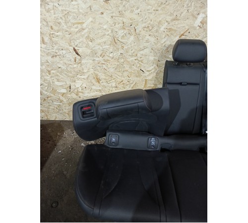 Задний ряд сидений