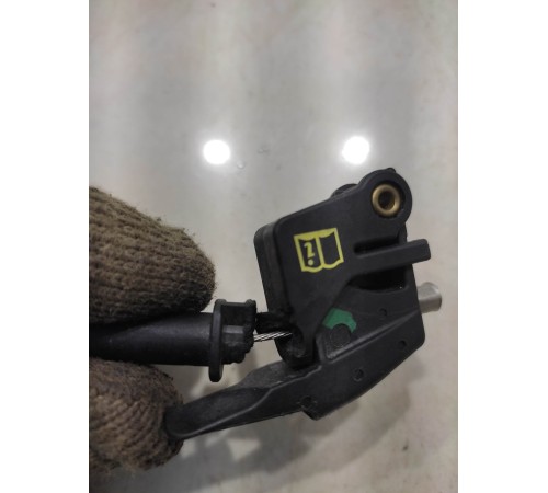 трос откидывания сиденья(задний левый)