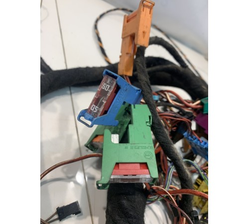 Электропроводка салона