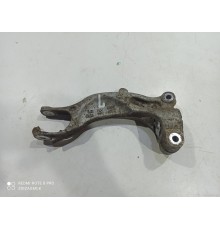 Кронштейн(крепление) амортизамтора передний