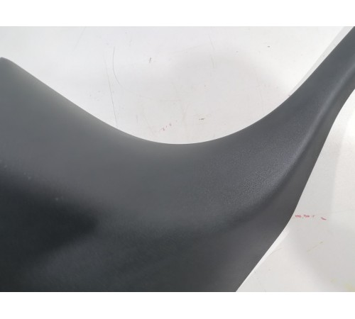 Обшивка порога передняя правая 