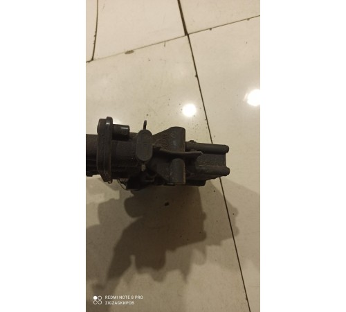 Блок клапанов уровня подвески