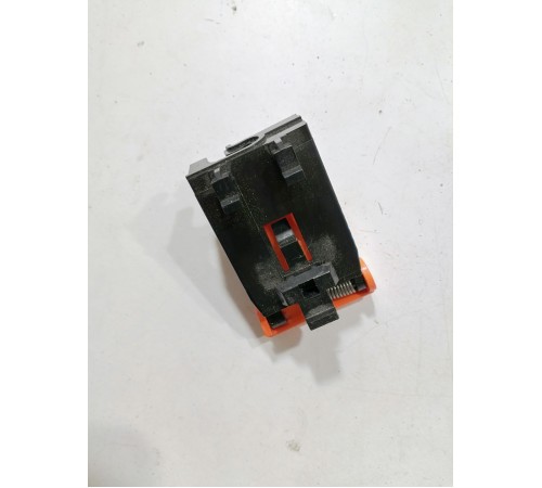 Ручка открывания капота