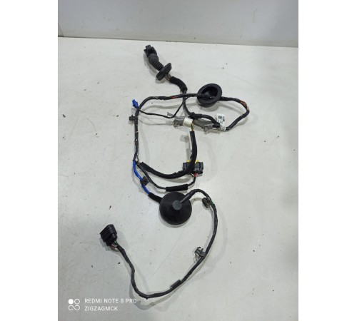 Электропроводка двери (задняя правая)