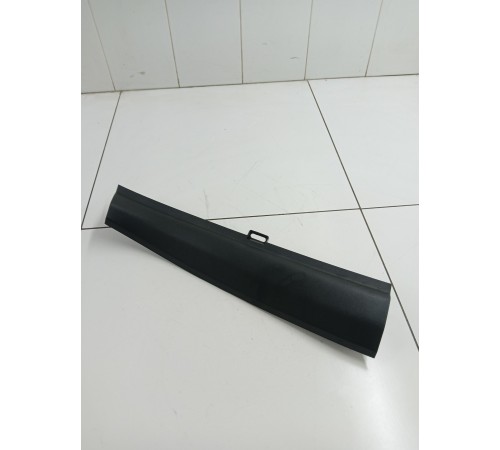 Обшивка стойки задняя правая