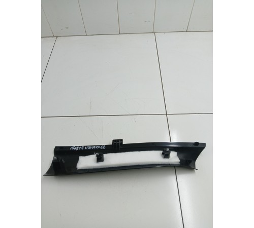 Обшивка стойки задняя правая