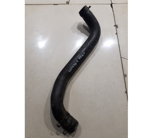 Патрубок системы охлаждения