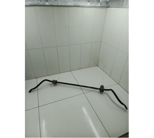 Стабилизатор передний