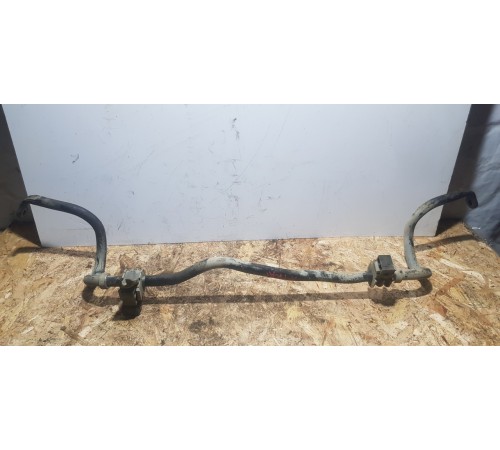 Стабилизатор передний