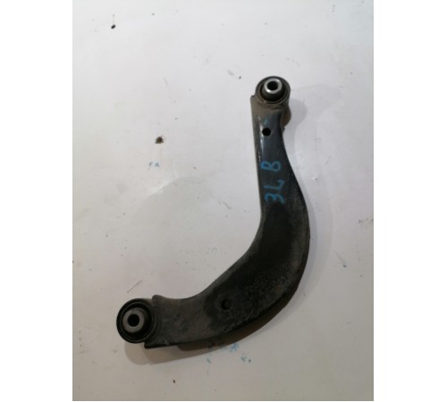 Рычаг задний