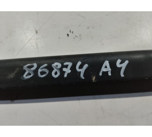 Молдинг лобового стекла(левый)