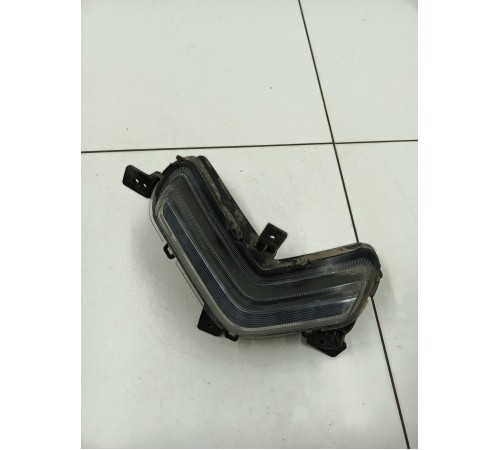 Дневной ходовой огонь ПТФ левый