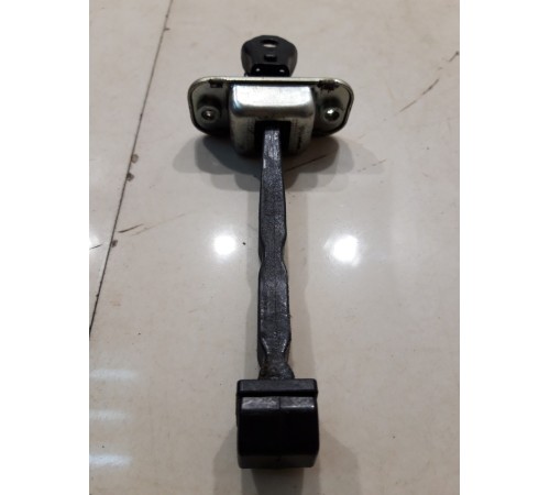 Ограничитель двери (задний, правый)