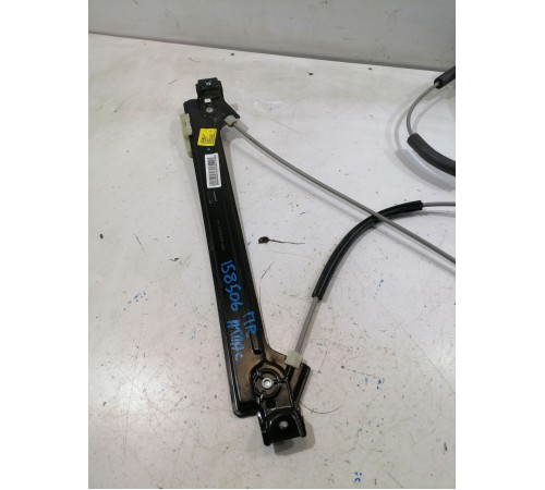 Стеклоподъёмник передний правый