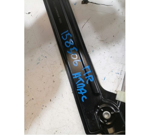 Стеклоподъёмник передний правый