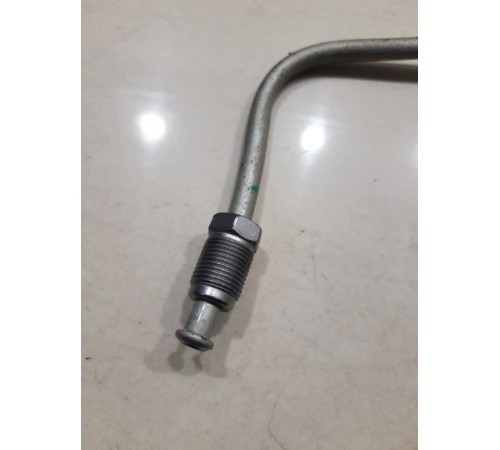 Тормозная трубка главного цилиндра