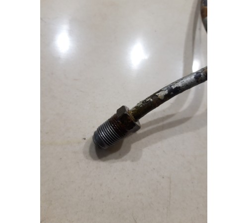 Тормозная трубка главного цилиндра