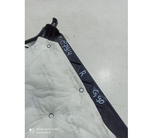 Обшивка стойки передняя правая