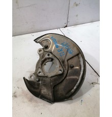 Кулак поворотный передний правый