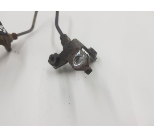 Тормозной шланг передний правый