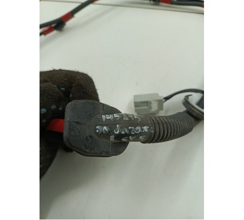 Электропроводка крышки багажника