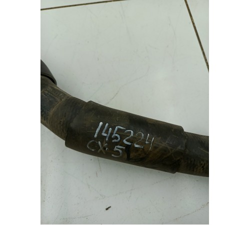 Патрубок системы охлаждения