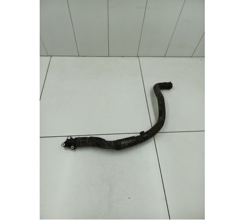 Патрубок системы охлаждения