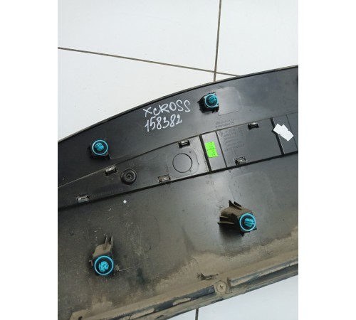 Накладка двери задняя левая нижняя